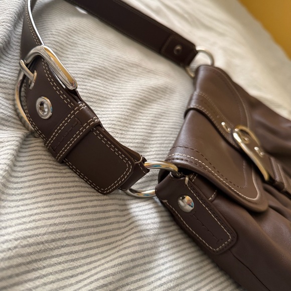 Coach Pleated Brown Leather Shoulder Buckle Bag - Picture 7 of 15